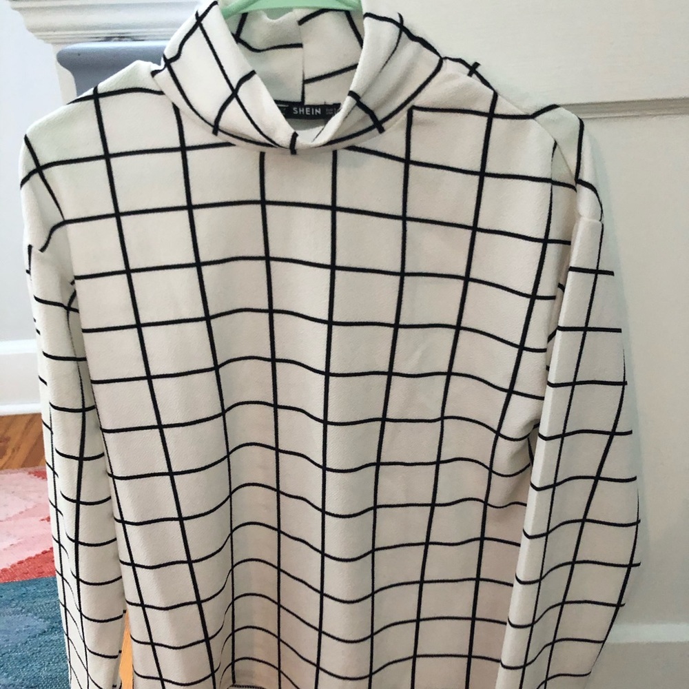 Shein black and white mock turtle next blouse